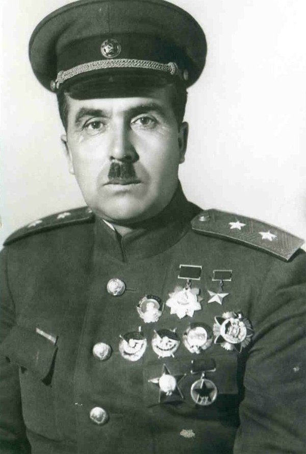 Федюнинский Иван Иванович, командующий 42 У Армией